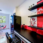 Stadium Apartment - Free Parking